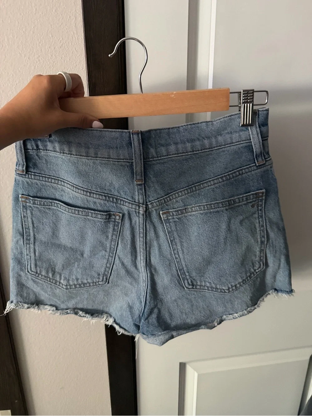 Madewell the perfect Jean shorts